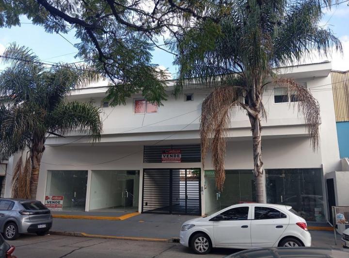 Local comercial · 28m²