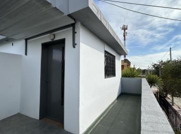 Oficina comercial · 70m² · Alquilo Dpto. 2 Dorm. Para Uso Comercial