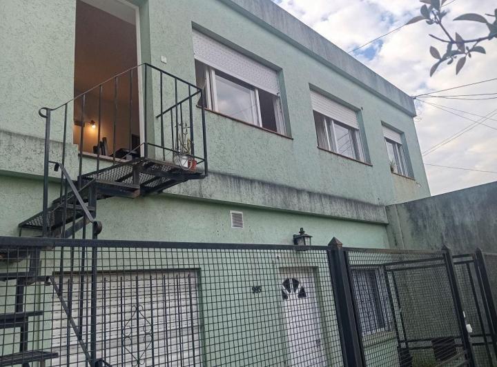 Casa · 70m² · 3 Ambientes · 1 Cochera
