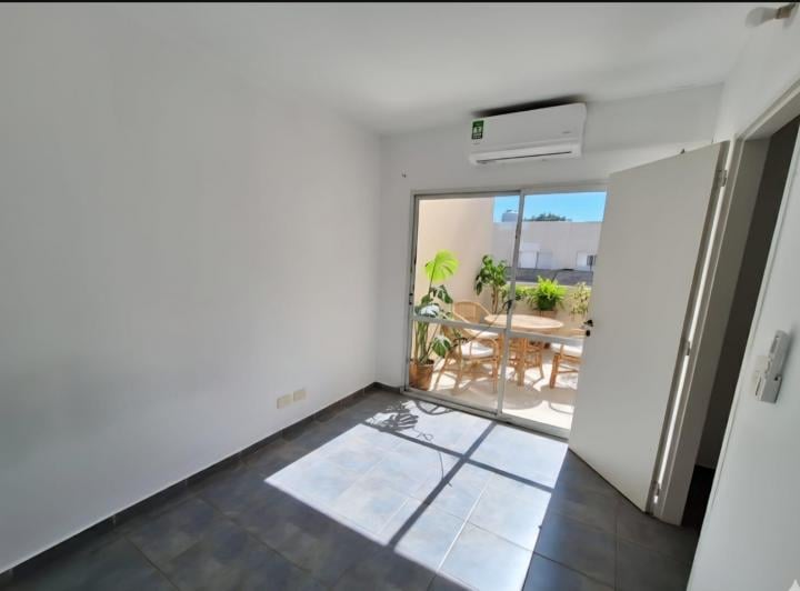 Departamento en venta bajo precio de mercado en Pilar