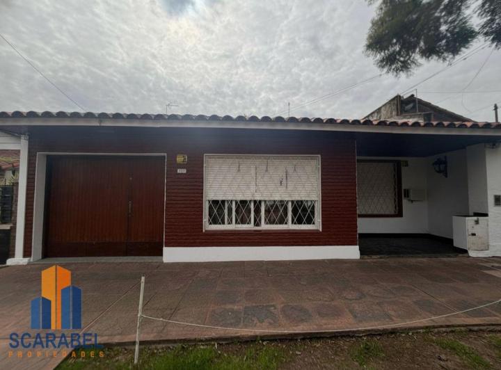 Casa · 120m² · 4 Ambientes · 1 Cochera