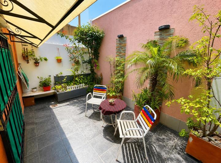 Casa · 100m² · 4 Ambientes · 1 Cochera