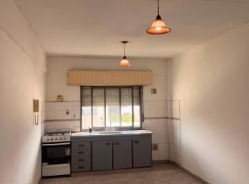 Departamento de 2 ambientes, Moreno · Alquiler Dpto 2 Ambientes Moreno Centro