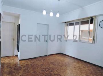 Departamento · 35m² · 2 Ambientes · Venta Departamento 2 Amb Av del Libertador - a Pasos del Rio