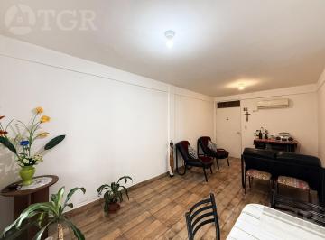 Departamento · 51m² · 3 Ambientes · Departamento en Venta de 3 Ambientes en Flores