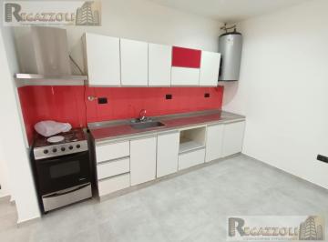 Casa · 4 Ambientes · Casa en Ramos Mejia