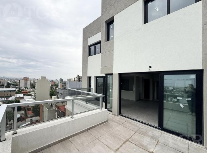 Departamento · 136m² · 5 Ambientes · 1 Cochera