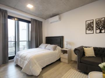 Departamento · 56m² · Alquiler Amplio Monoambiente con Balcón Monserrat