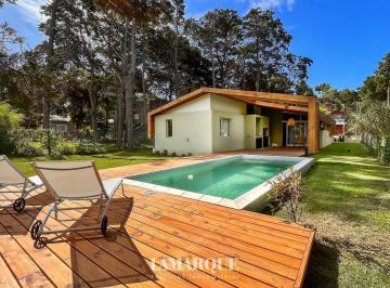 Casa · 600m² · 4 Ambientes · 1 Cochera · 116 - 04 | Spiro 1010 (6 Personas)
