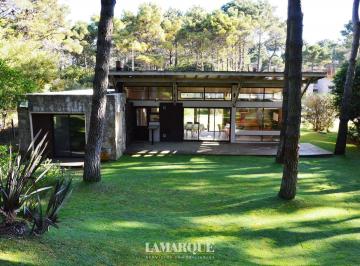 Casa · 500m² · 4 Ambientes · 243 - 10 | Cul de Sac y Tuyu (6 Personas)
