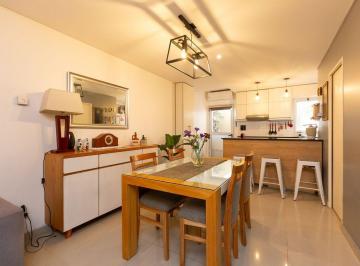 Departamento · 101m² · 4 Ambientes · Venta Dpto Triplex 4 Amb en Moron - Permuta