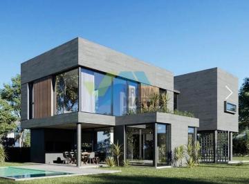 Casa · 200m² · 4 Ambientes · 1 Cochera · Venta de Casa en Obra Gris - Araucarias Puertos del Lago