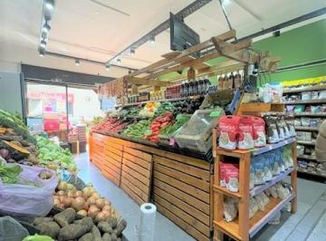 Local comercial · 110m² · 5 Ambientes · Exc Local Vivienda Ofic Entr Indep Pasos Av Santa Fe A/fte 6 m Sin Expens C/renta