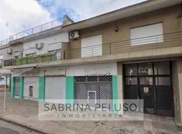 Casa · 116m² · 5 Ambientes · 2 Cocheras · Casa Venta Villa Tesei