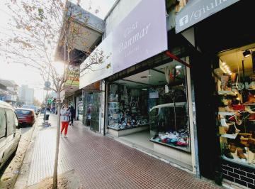 Local comercial · 160m² · Imponente Local Comercial en Villa Ballester
