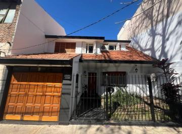 Casa · 200m² · 5 Ambientes · 1 Cochera · Venta Casa 5 Ambientes - La Lucila