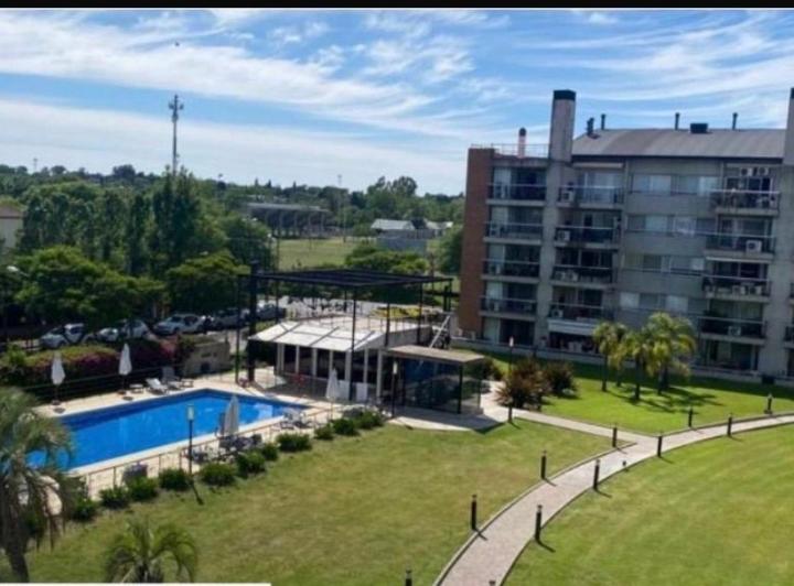 Departamento · 68m² · 3 Ambientes · 1 Cochera