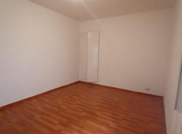 Departamento de 2 ambientes, San Isidro · Departamento con Patio