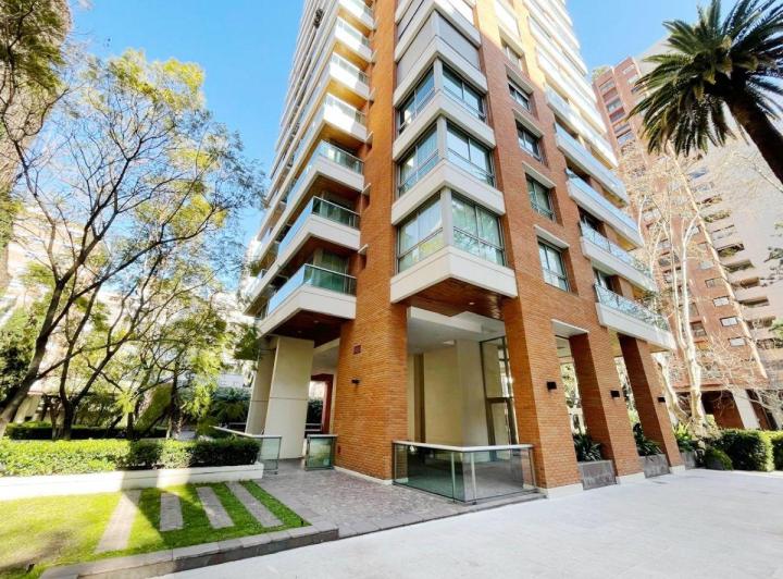 Departamento · 320m² · 4 Ambientes · 3 Cocheras