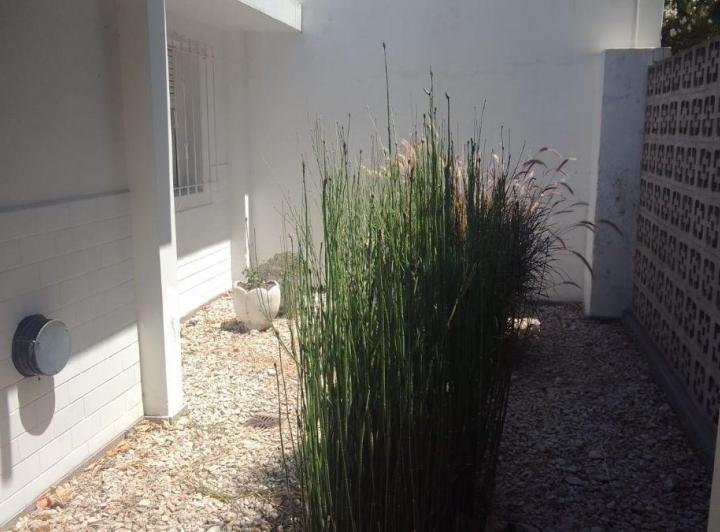 Casa · 100m² · 5 Ambientes · 1 Cochera