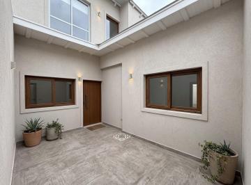 PH · 81m² · 2 Dormitorios · PH en Calle 41 Entre 6 y 7