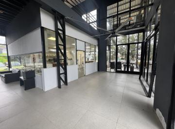 Local comercial · 194m² · 2 Ambientes · Local en Funes