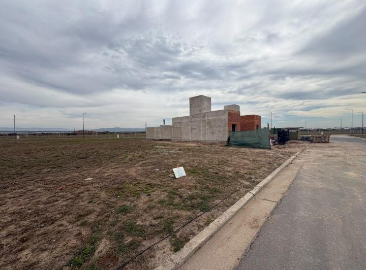 Terreno · 252m²