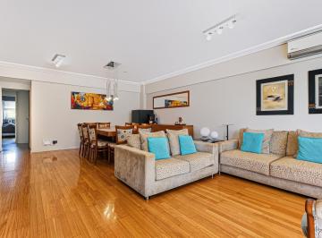 Departamento · 107m² · 4 Ambientes · 1 Cochera · Venta Piso de 4 Ambientes con Cochera en Caballito