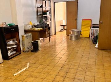Oficina comercial de 3 ambientes, Monserrat · Oficina Comercial de 85 m² en Venta en Monserrat