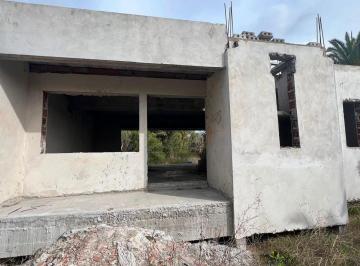 Casa · 85m² · 4 Ambientes · Casa en Construccion en Venta en Villa Castells
