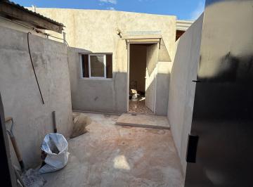 PH de 2 ambientes, Lomas de Zamora · PH de 17 m² con 1 Dormitorio en Alquiler en Lomas de Zamora