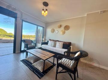 Departamento · 81m² · 3 Ambientes · 1 Cochera · Venta Departamento de 3 Ambientes Frente Al Mar. Zona Faro Norte