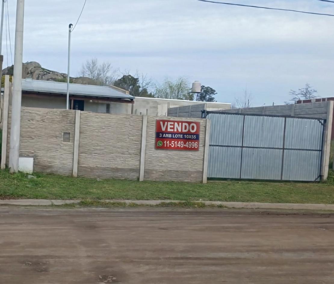 Venta de casa de 3 ambientes en La Movediza