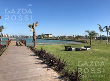 Terreno · 661m² · Espectacular Lote Al Agua en Venta en Barrio Privado Lagos de Canning.