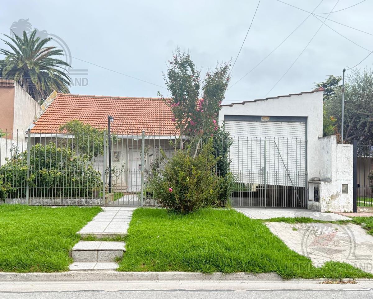 Casa en venta A remodelar en los pinares -Apto Credito