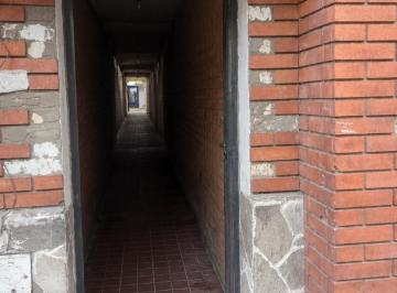 PH · 28m² · 2 Ambientes · Venta Departamento Pasillo un Dormitorio a Reciclar