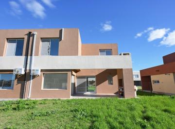 rs:dsvcrvlq9leq8a3kx9ldpzqu · Alquiler en Casas de Santa María – Villanueva