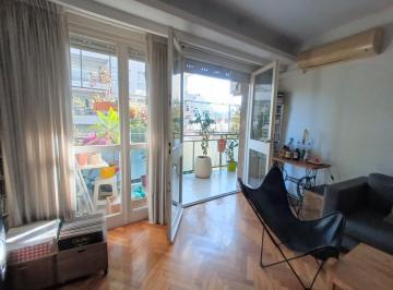 Departamento · 90m² · 3 Ambientes · Venta 3 Ambientes con Dependencias y Balcón Al Frente en Almagro