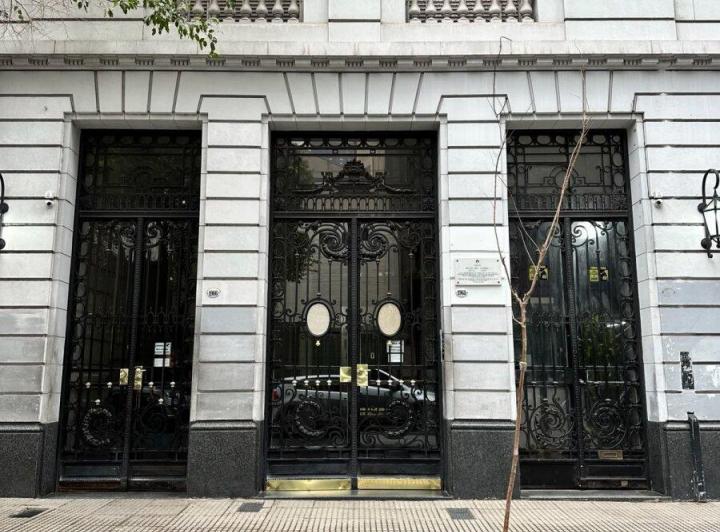 Departamento · 262m² · 6 Ambientes