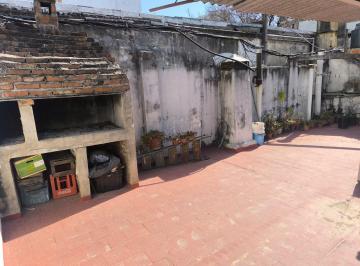 PH · 60m² · 3 Ambientes · PH Tres Amb con Terraza y Parrilla