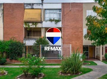 Departamento · 98m² · 5 Ambientes · 1 Cochera · Departamento Venta Complejo Cosmopol Macrocentro