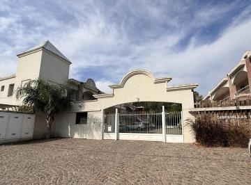 Departamento · 49m² · 2 Ambientes · 1 Cochera · Depto 2 Amb Terraza C/parrilla Cochera Amenities