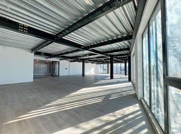 Oficina comercial · 58m² · 1 Cochera · Oficinas Comerciales Premium en Venta Fisherton