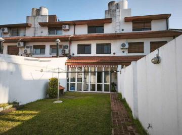 Casa · 190m² · 5 Ambientes · 2 Cocheras · Triplex - 5 Ambientes - Venta - Olivos