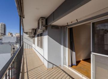 Departamento · 88m² · 4 Ambientes · 1 Cochera · Departamento Venta Almagro 4 Amb Gran Balcon + Coch