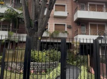 Departamento · 110m² · 4 Ambientes · 1 Cochera · Departamento en Banfield Este