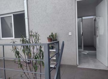PH · 42m² · 3 Ambientes · PH Venta 3 Amb. Sin Expensas a Estrenar Saenz Peña