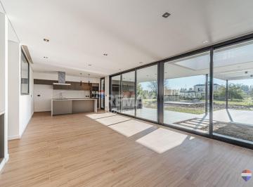 Casa · 167m² · 5 Ambientes · 2 Cocheras · Venta Casa 5 Amb Estrenar Fincas del Alba Canning