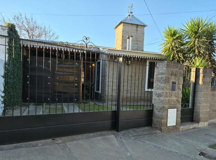 Casa · 134m² · 4 Ambientes · 1 Cochera