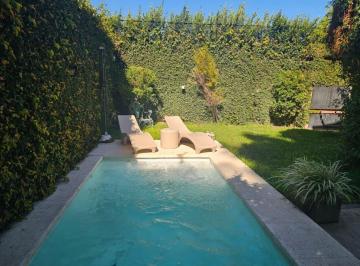 Casa · 120m² · 4 Ambientes · 2 Cocheras · Casa 4 Ambientes Venta Parque Leloir Jardin Pileta
